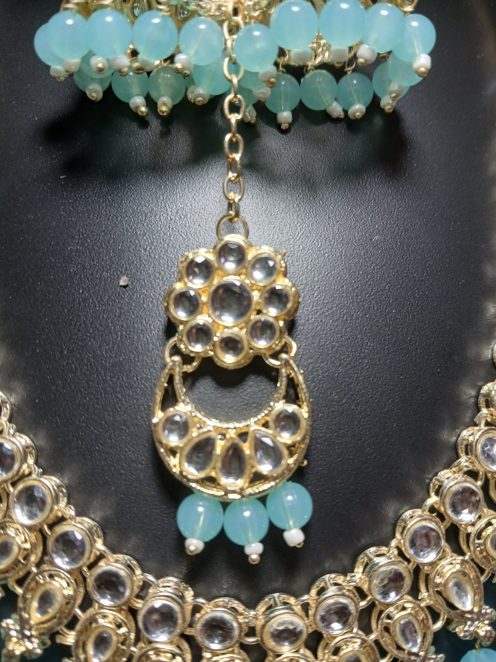 Golden Indigo Puthi Neck Lace Complete Set - Image 4